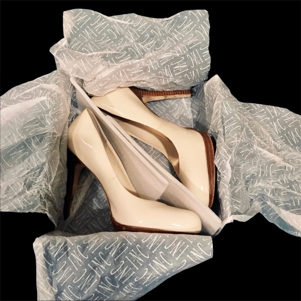 Inc Louie White Bone Patent Leather Heels Size 8.5 - Picture 2 of 7